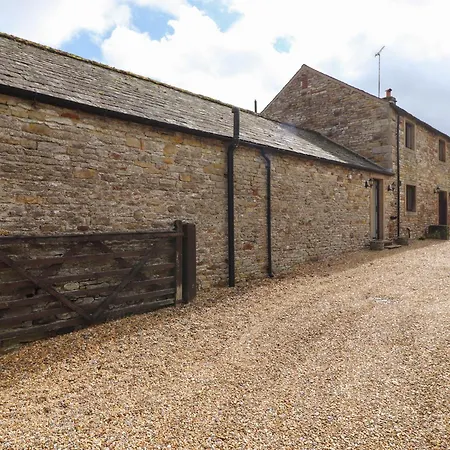 Christine's Stable Nyaraló Crosby Ravensworth